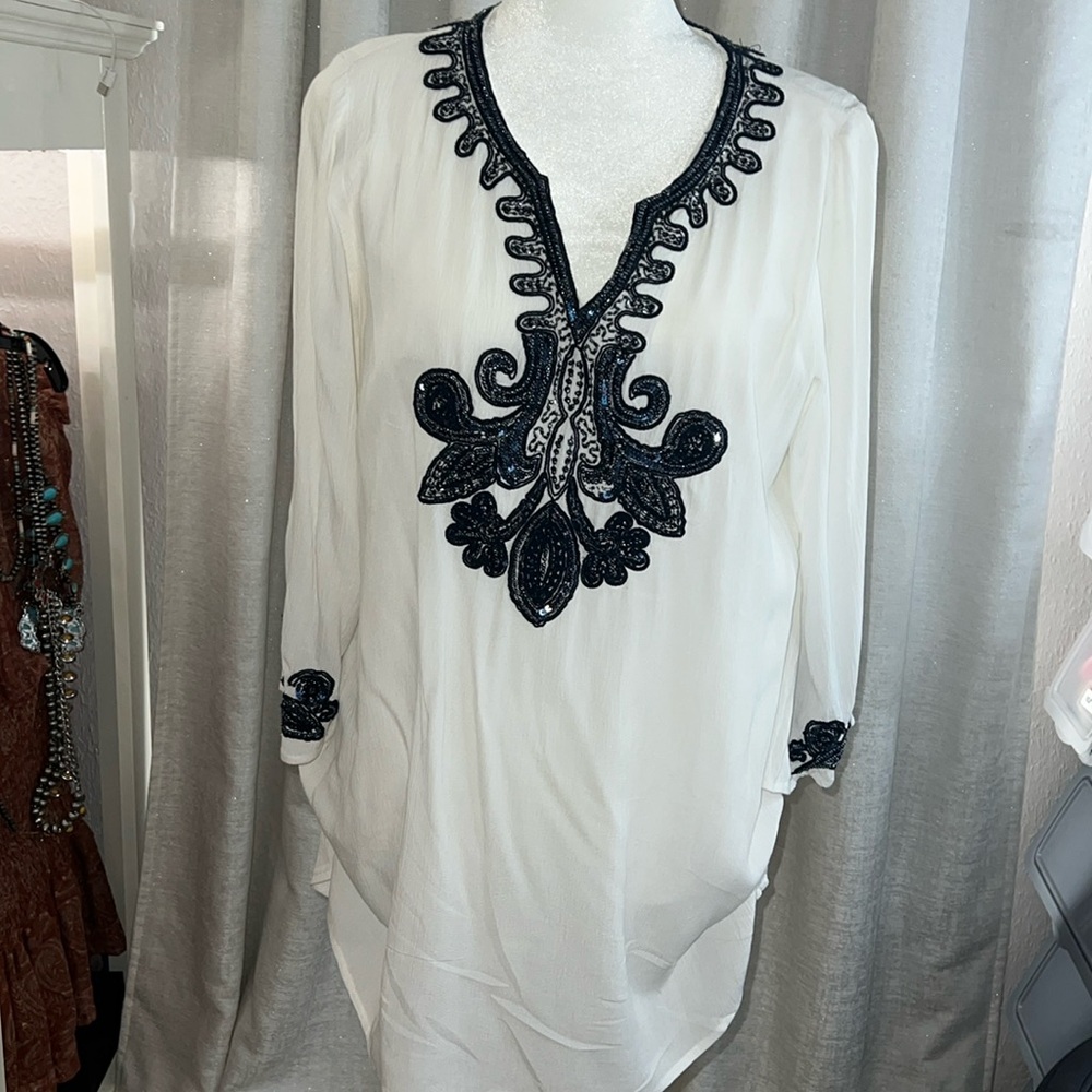 💥SOLD💥Chico's beaded tunic